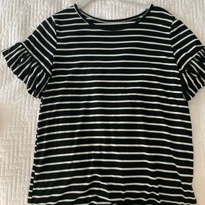 Ruffle sleeve t shirt